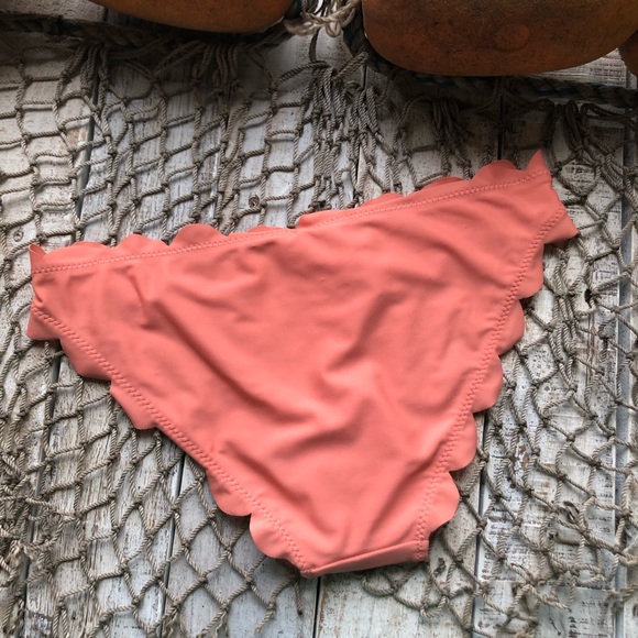 NWT Vanilla Beach Scallop Edge Small Bikini Bottom - Picture 2 of 3